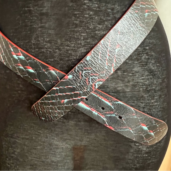 MAISON MARTIN MARGIELA Abstract Snakeskin Print Leather Belt - Picture 4 of 11